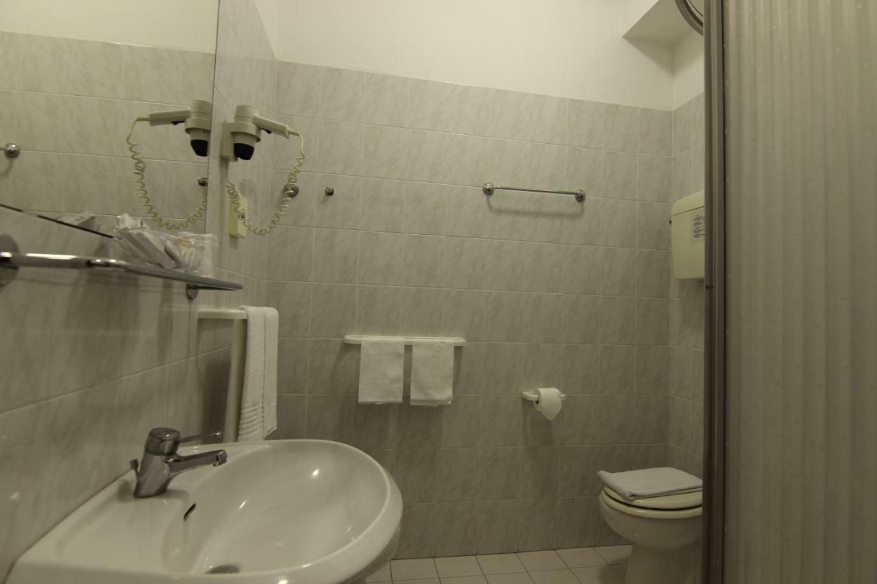 Grand Hotel Excelsior Senigallia Exterior photo